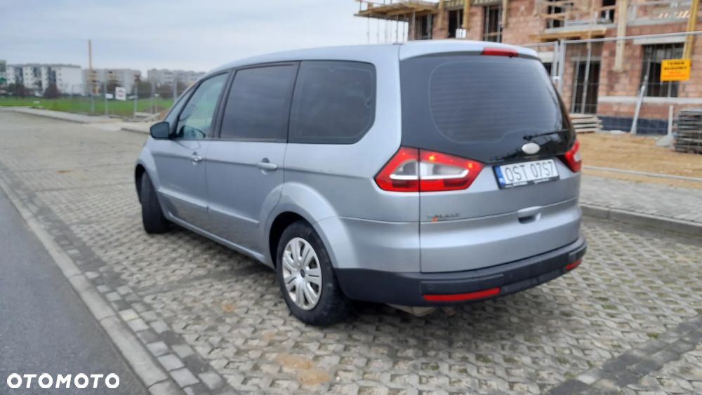 Ford Galaxy 2.0 Concept - 4