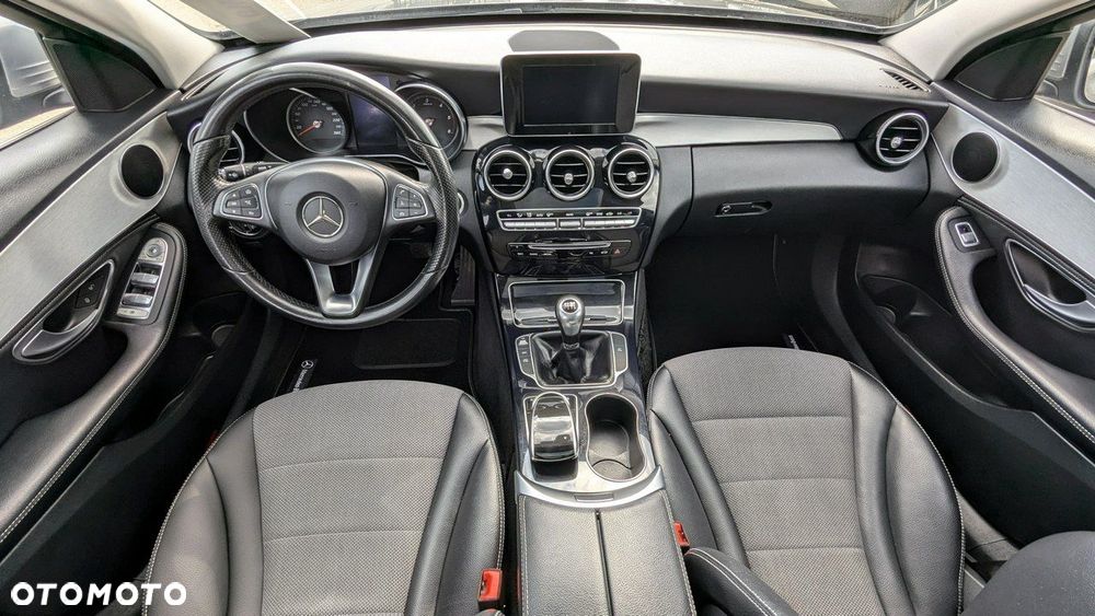 Mercedes-Benz Klasa C - 19