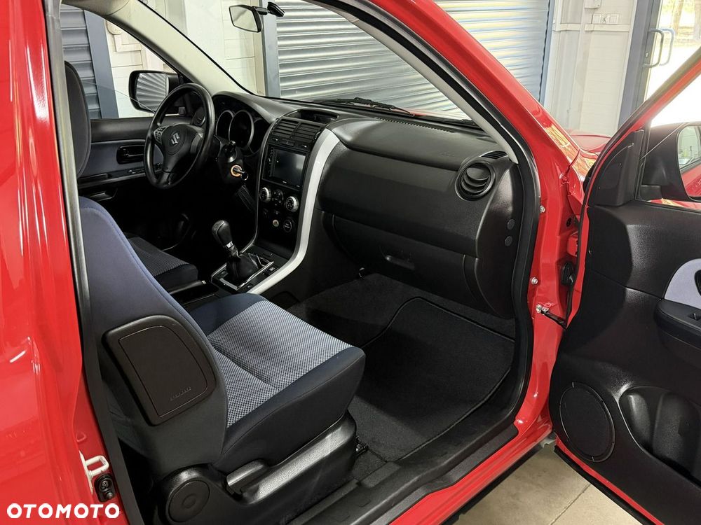 Suzuki Grand Vitara - 20