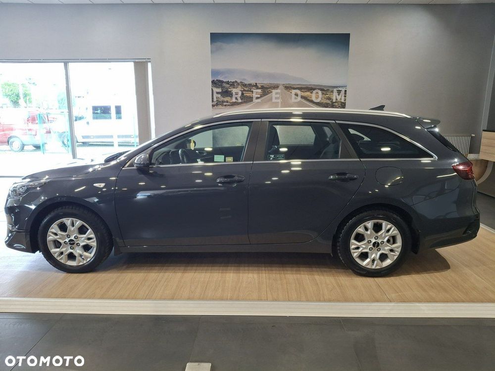 Kia Ceed 1.5 T-GDI M DCT - 9