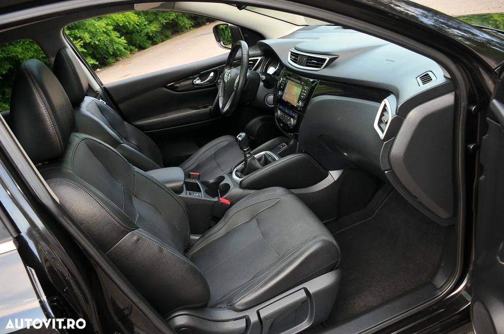 Nissan Qashqai 1.6 DCI TEKNA - 10