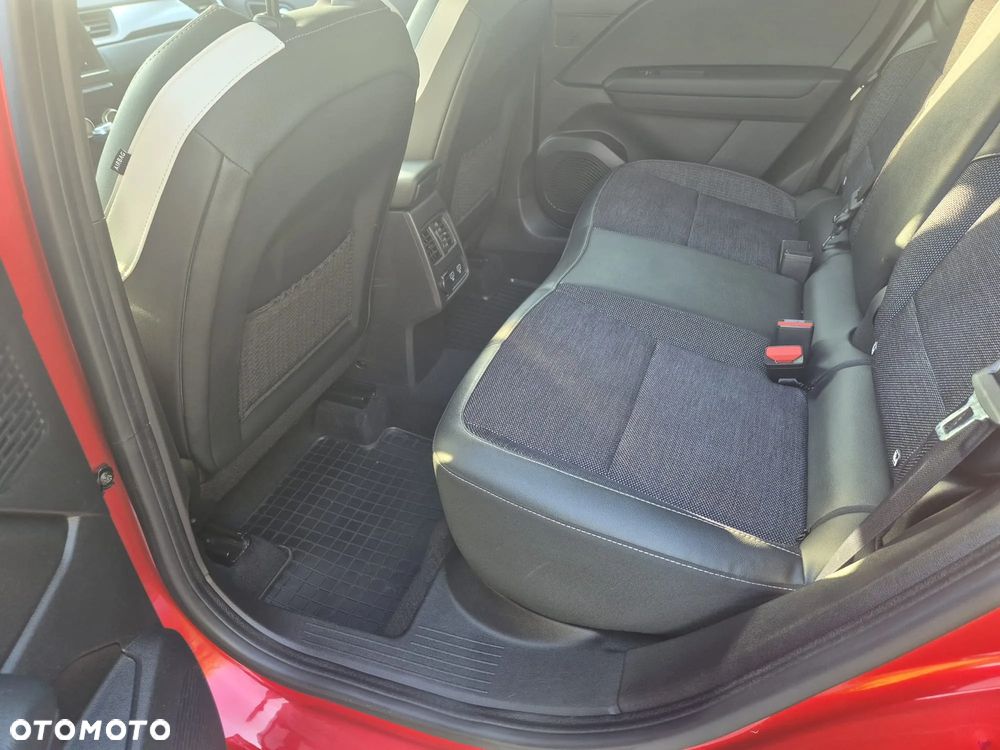 Renault Captur - 22
