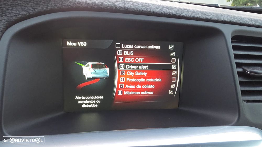 Volvo V60 D6 Plug-In-Hybrid AWD Geartronic Summum - 44
