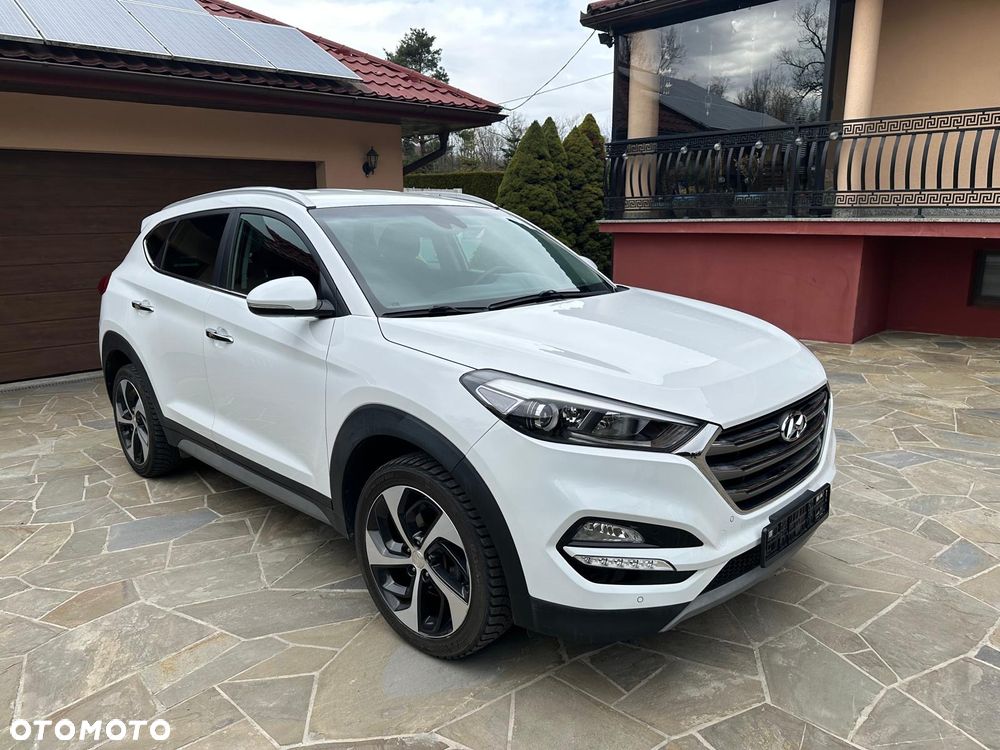 Hyundai Tucson - 2