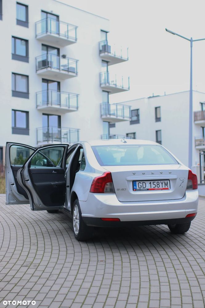 Volvo S40 2.0D - 4