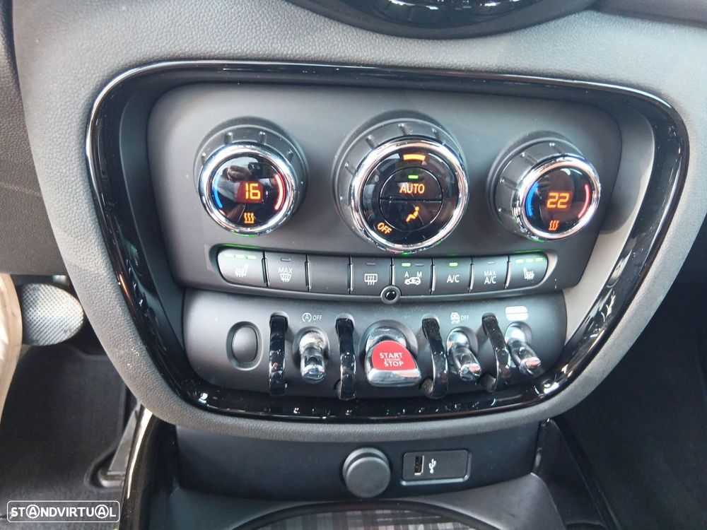 MINI Clubman Cooper D Auto - 18
