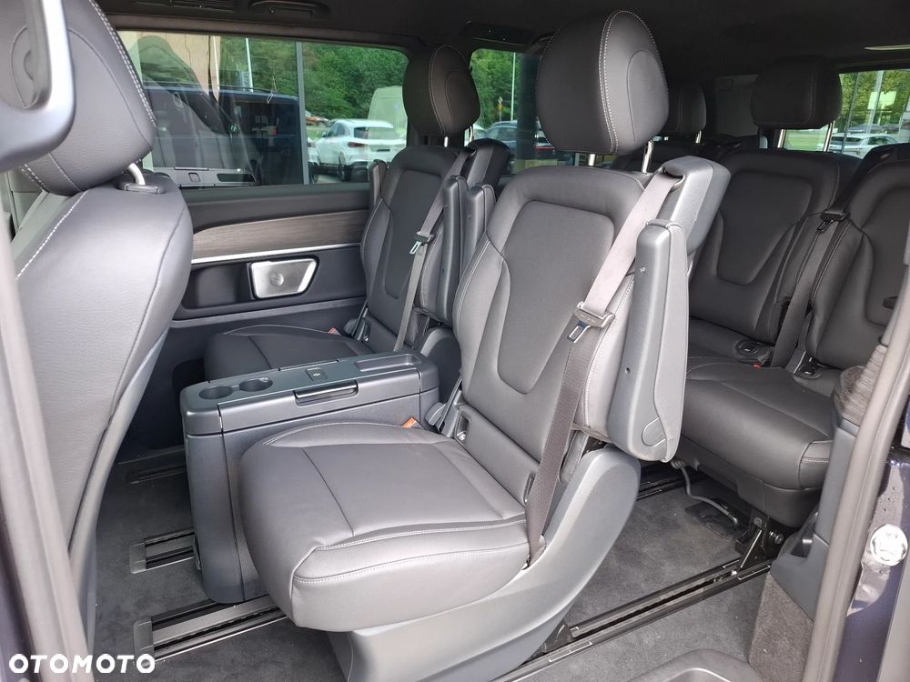 Mercedes-Benz Klasa V 250 d 4-Matic Avantgarde 9G-Tronic (d³ugi) - 23