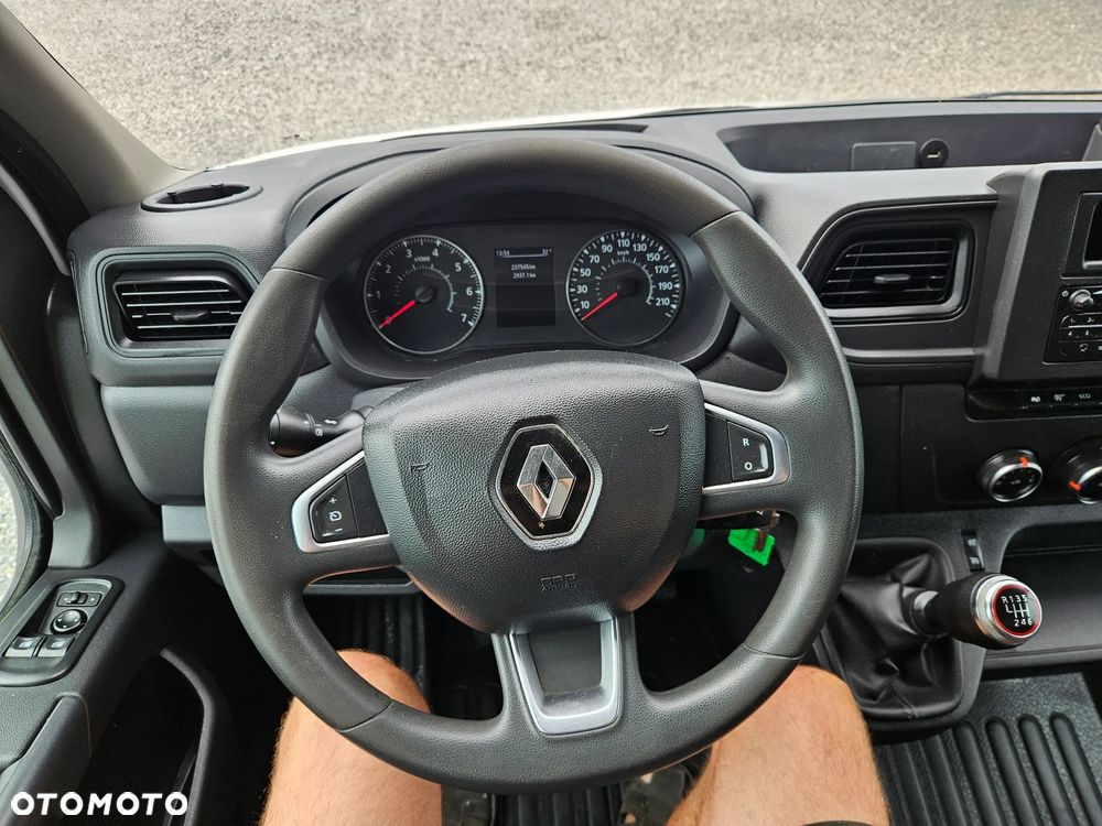 Renault Master - 16