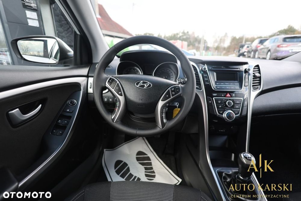 Hyundai i30 - 22