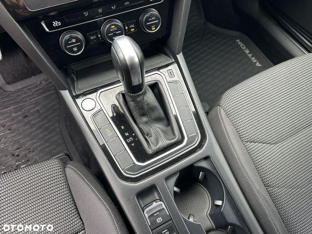 Volkswagen Arteon 2.0 TSI Essence DSG - 19