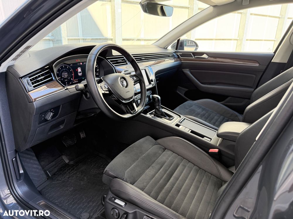 Volkswagen Passat 2.0 TSI DSG Highline - 13