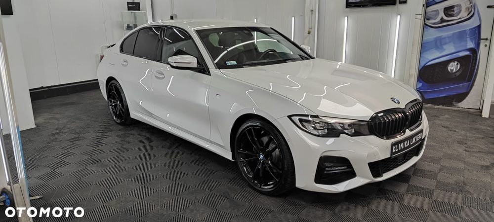 BMW Seria 3 320d xDrive M Sport - 3