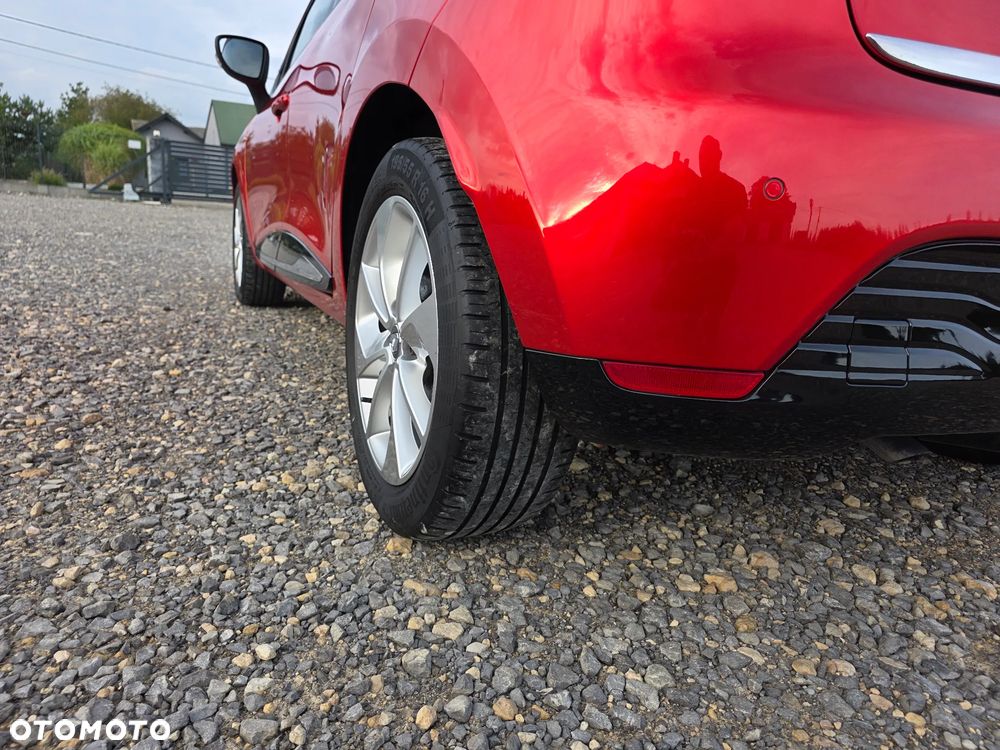 Renault Clio 1.2 16V 75 Limited - 30