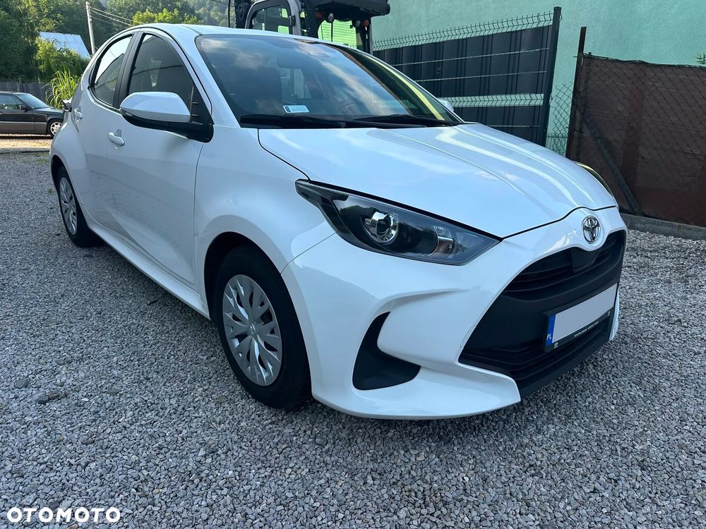 Toyota Yaris 1.0 Active - 1