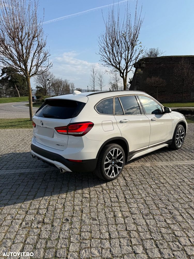 BMW X1 xDrive20d Aut. Sport Line - 30
