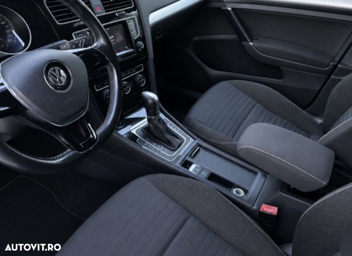 Volkswagen Golf 1.6 TDI BlueMotion Technology DSG Cup - 8