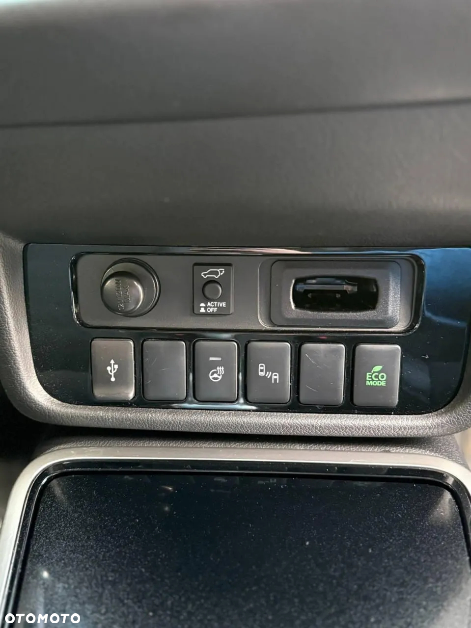 Mitsubishi Outlander PHEV Instyle - 25
