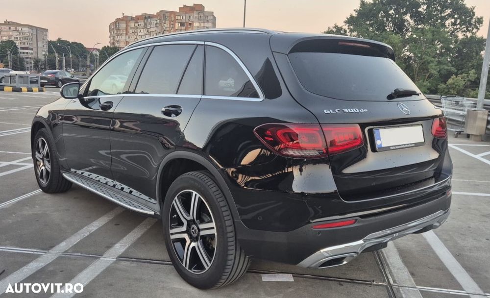 Mercedes-Benz GLC - 16
