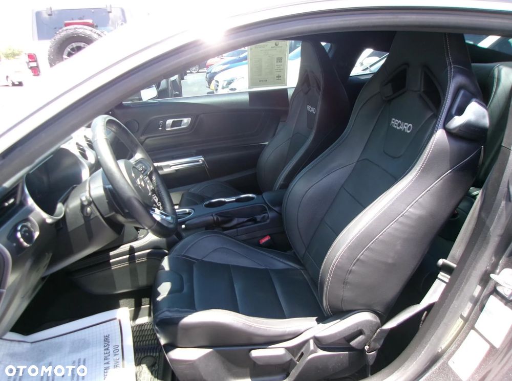 Ford Mustang 2.3 Eco Boost - 10