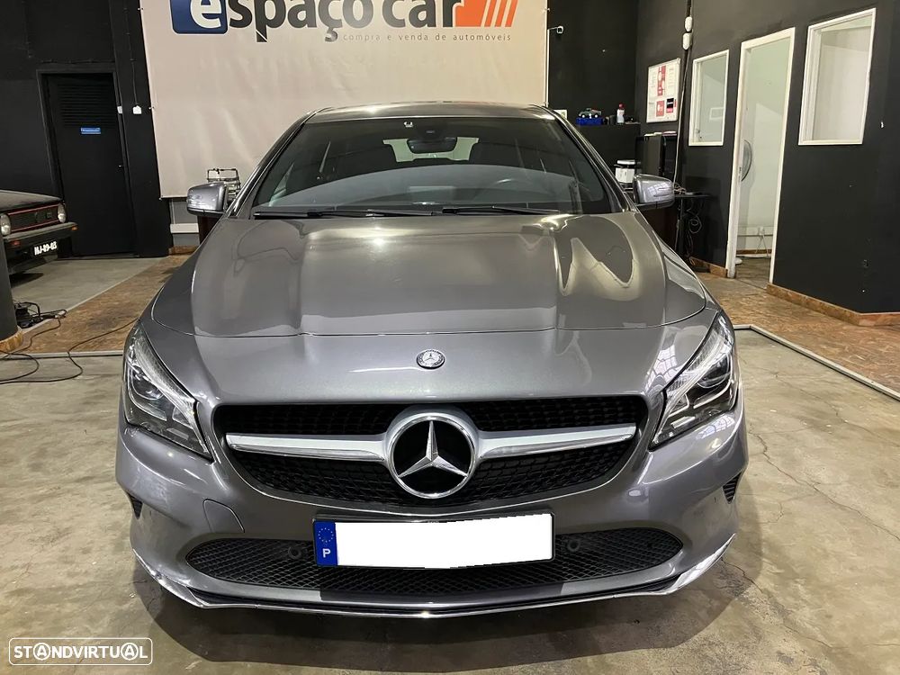 Mercedes-Benz CLA 180 d Shooting Brake - 2