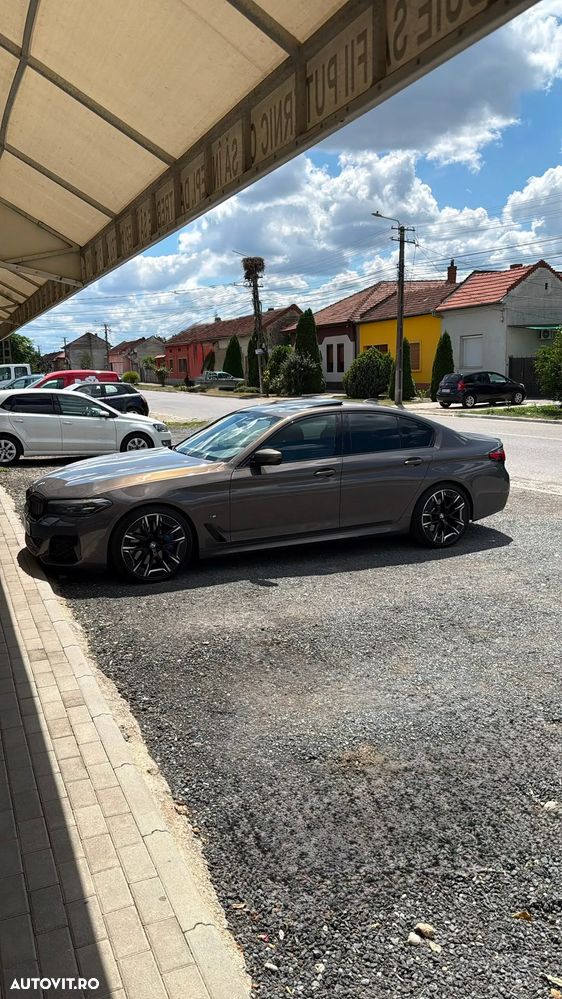 BMW Seria 5 530d xDrive AT MHEV - 18