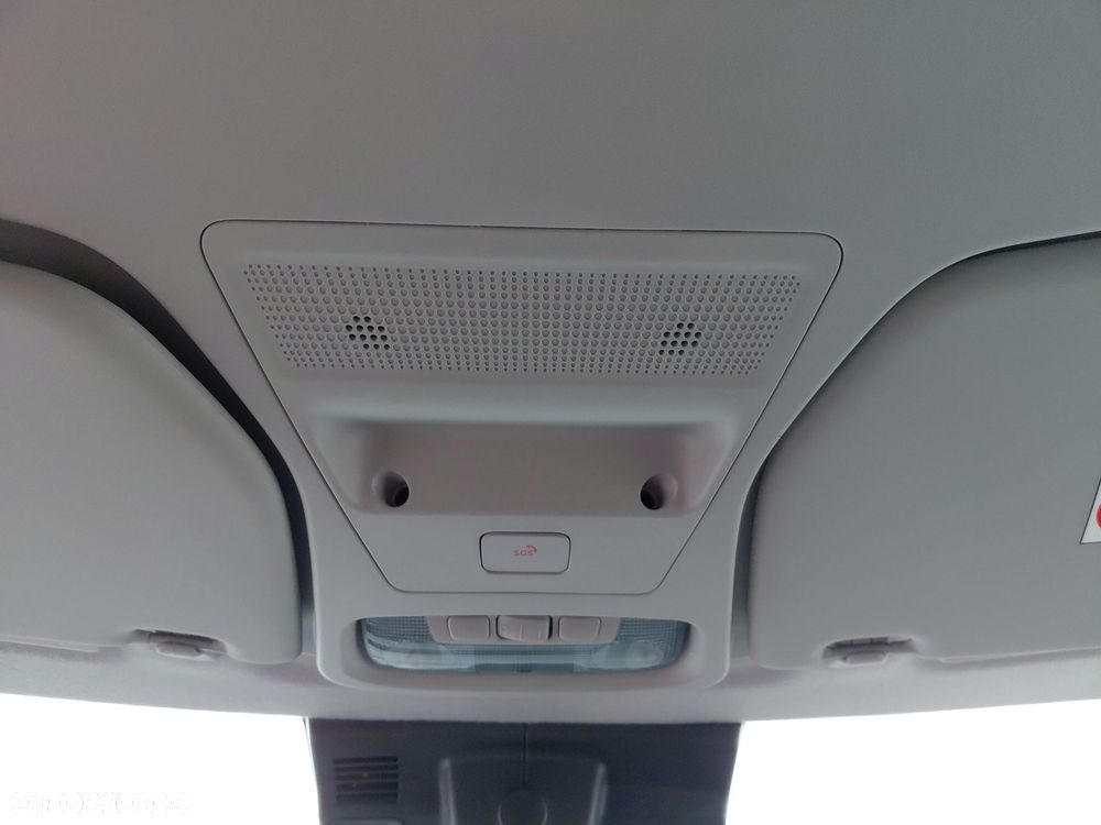 Ford Transit Courier - 20