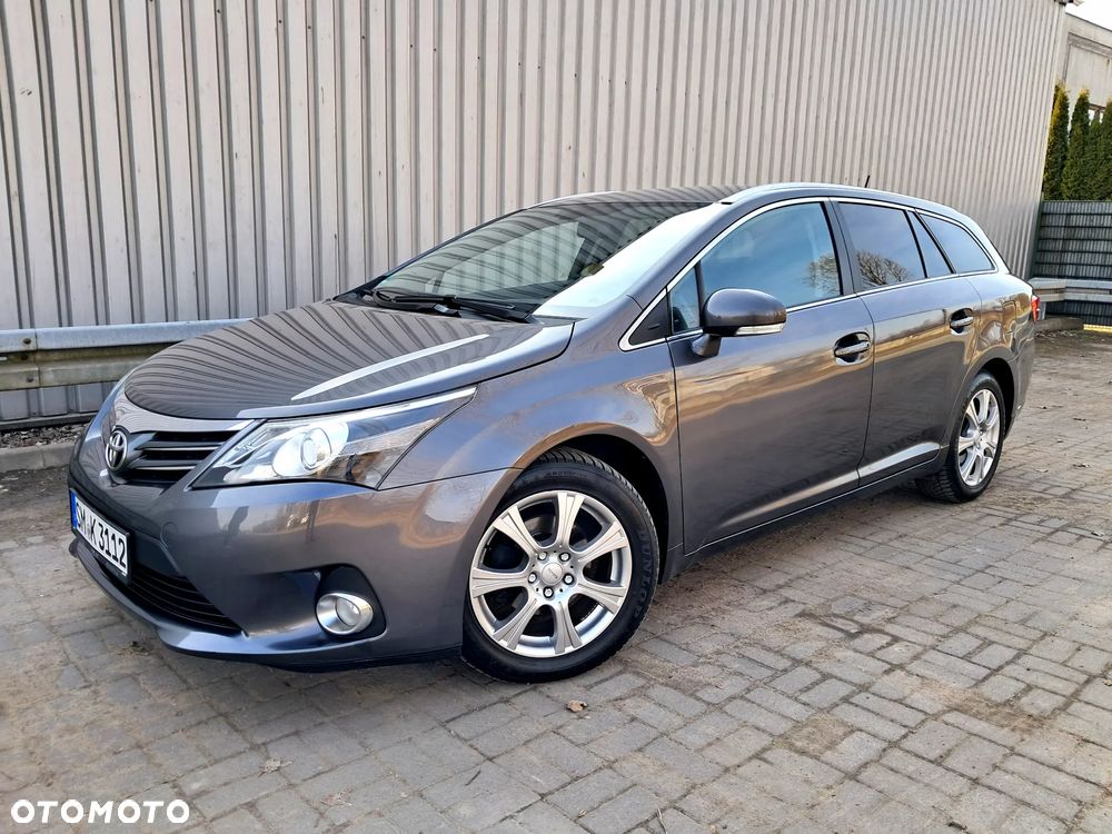 Toyota Avensis 2.0 D-4D Executive - 2