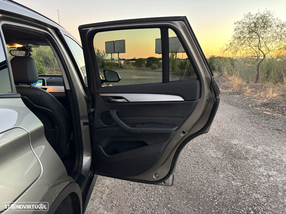 BMW X1 18 d sDrive Auto xLine - 29