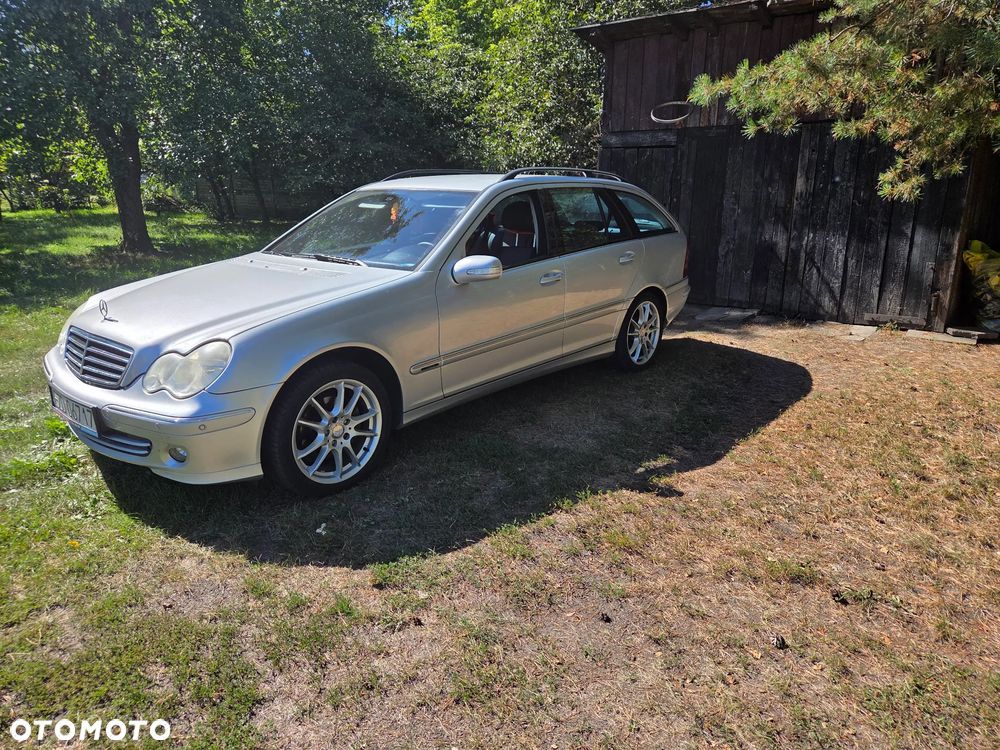 Mercedes-Benz Klasa C 200 CDI Automatik Avantgarde DPF - 2