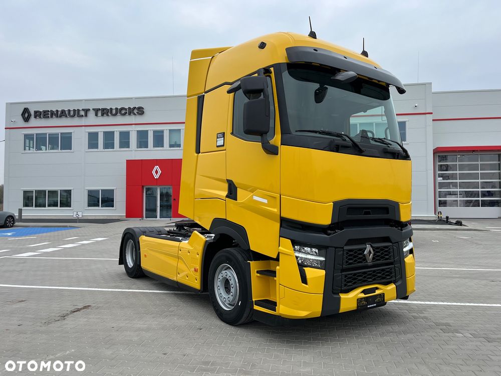 Renault THIGH520 T520 High Sleeper - 2