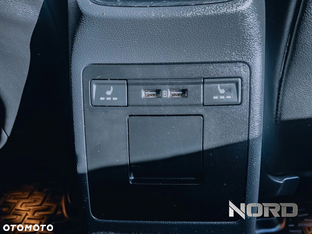 Skoda Octavia Combi 2.0 TDI 4x4 DSG Scout - 15