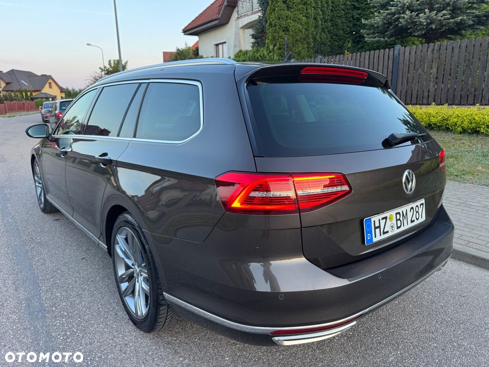 Volkswagen Passat 2.0 TDI SCR DSG Highline - 17