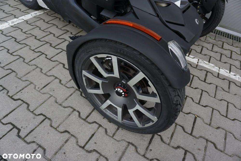 Can-Am Ryker - 10