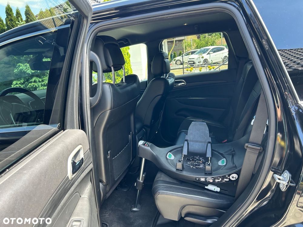 Jeep Grand Cherokee - 15