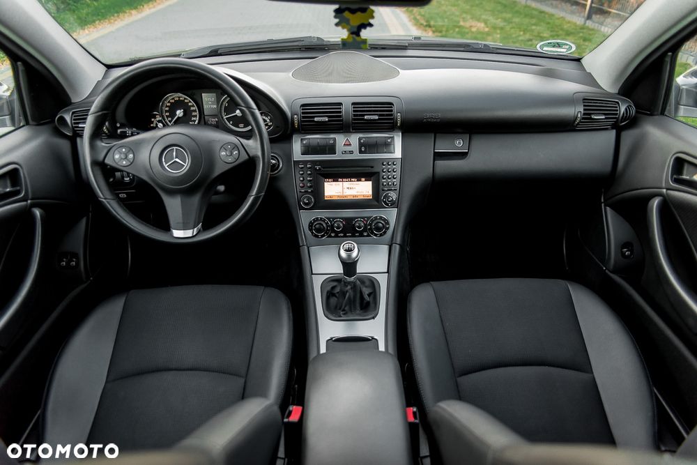 Mercedes-Benz CLC 180 Kompressor - 17