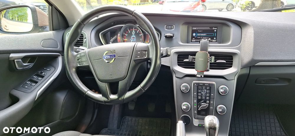 Volvo V40 T3 Drive-E Kinetic - 10