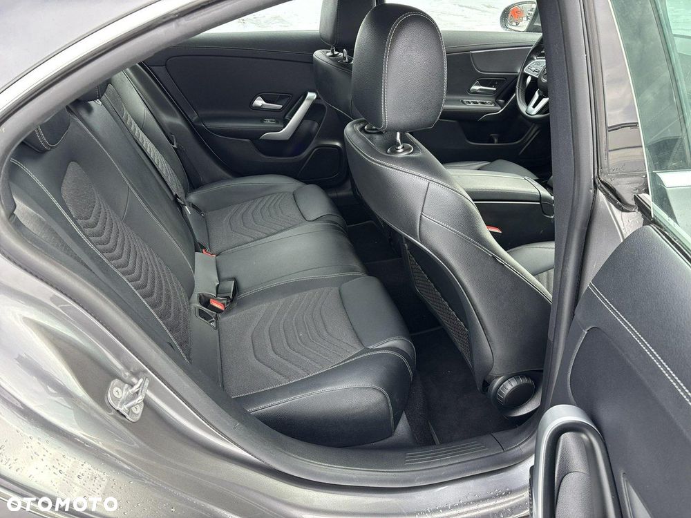 Mercedes-Benz CLA - 15