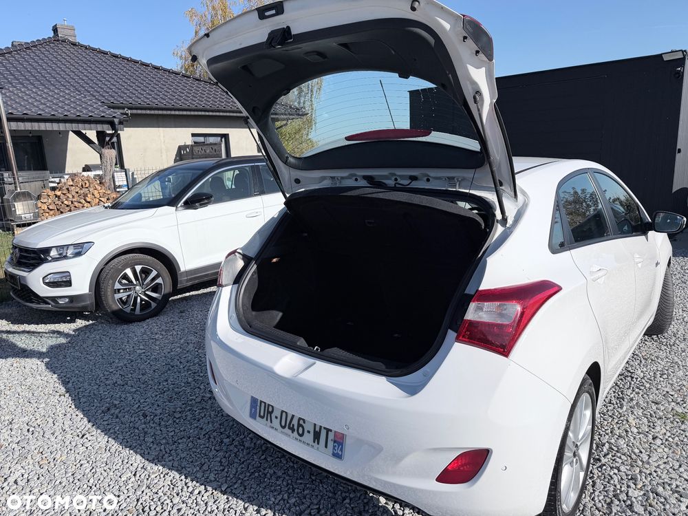 Hyundai i30 1.6 CRDi BlueDrive Run - 22