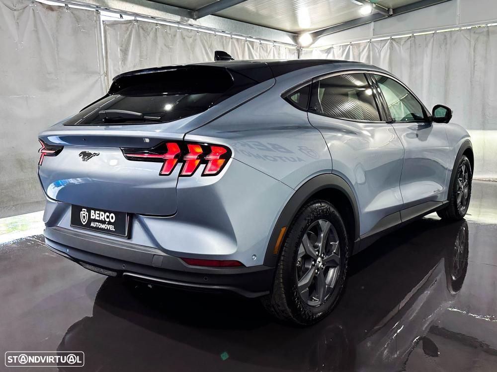 Ford Mustang Mach-E Standard - 5