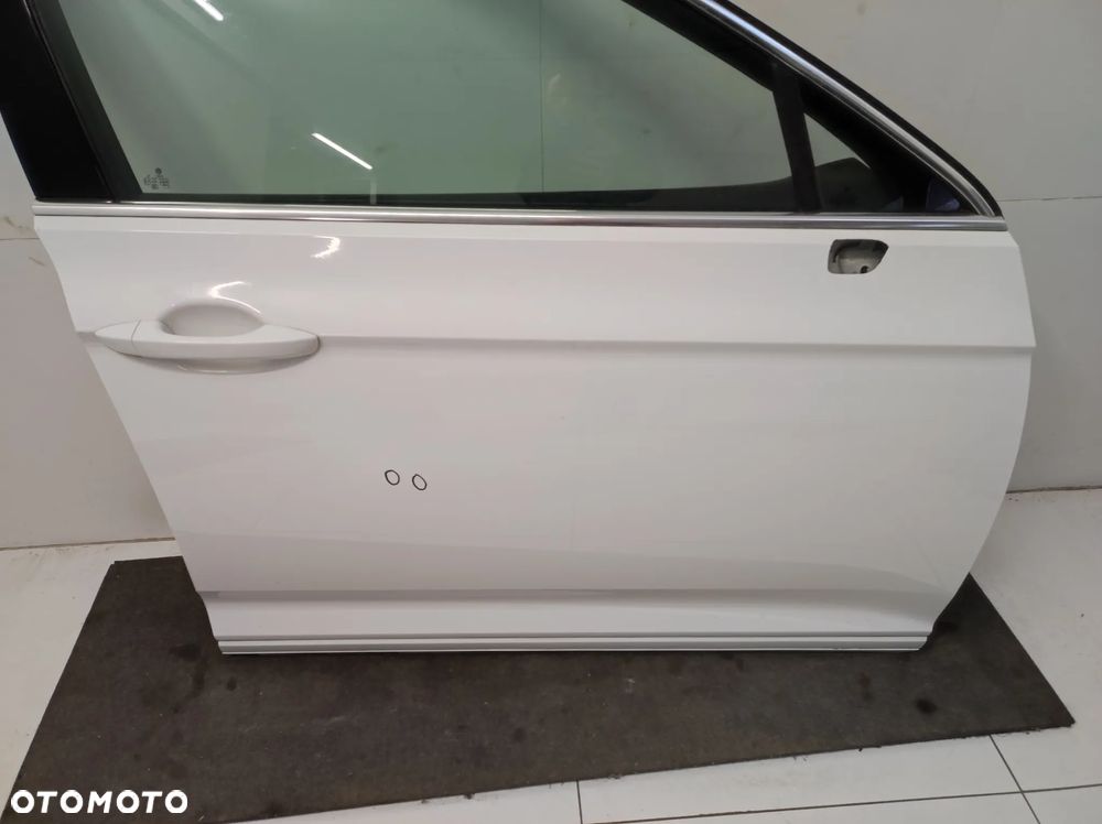 Drzwi prawe przód Volkswagen PASSAT B8 - 3