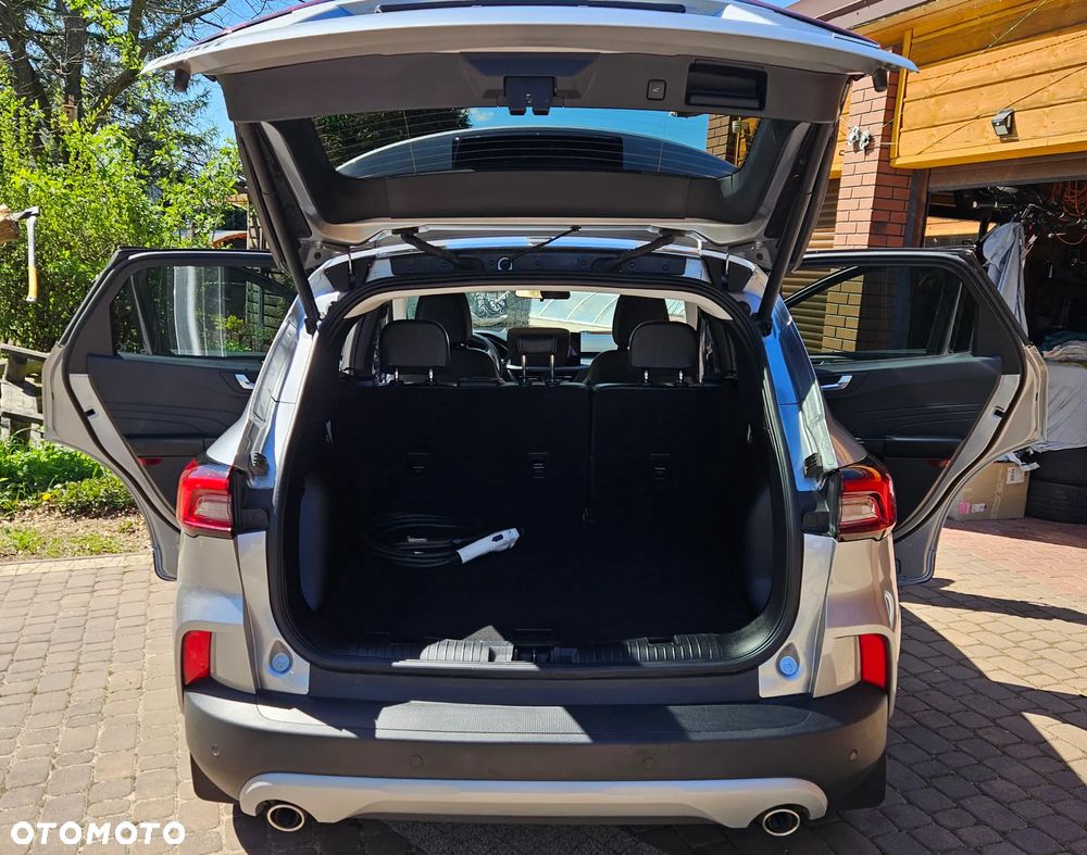 Ford Kuga - 20