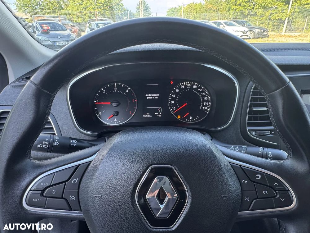 RENAULT Megane 2020 — imagine 9
