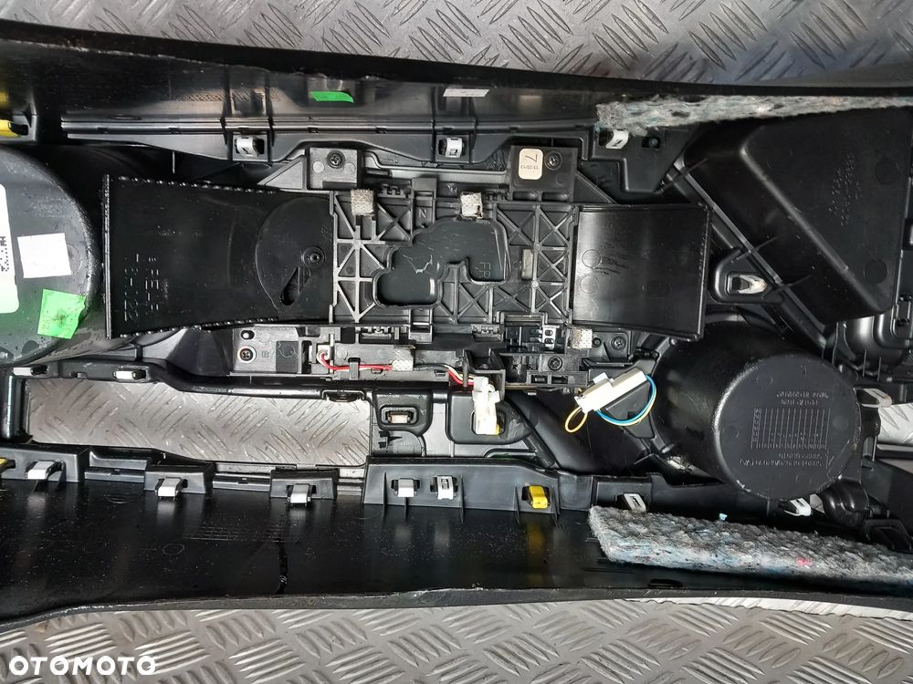 TOYOTA RAV4 IV TUNEL ŚRODKOWY PODŁOKIETNIK KOMPLET - 21