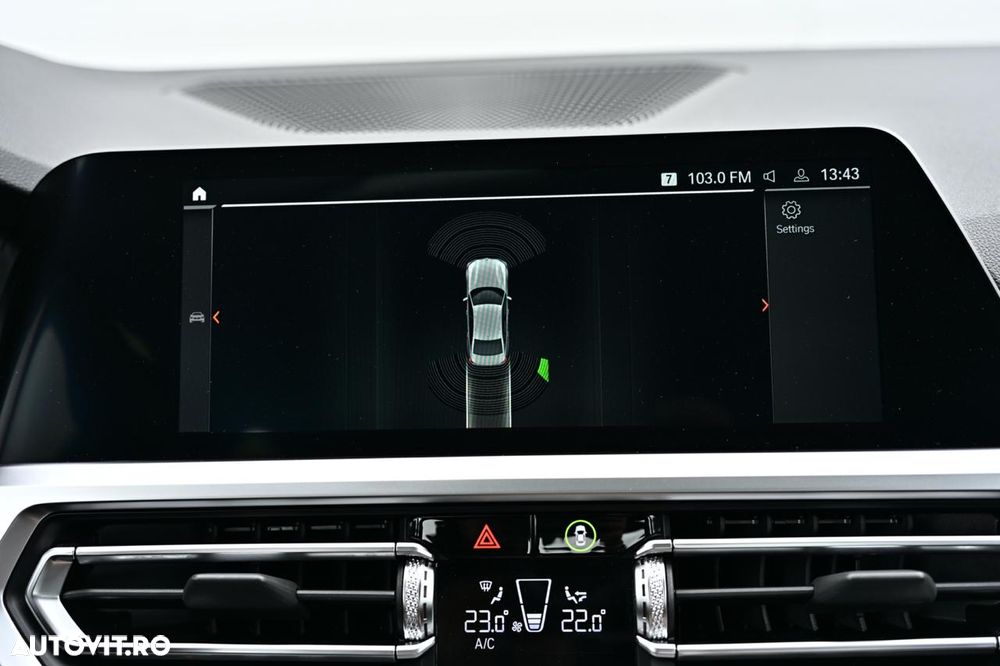 BMW Seria 3 320d Aut. Edition M Sport Shadow - 33