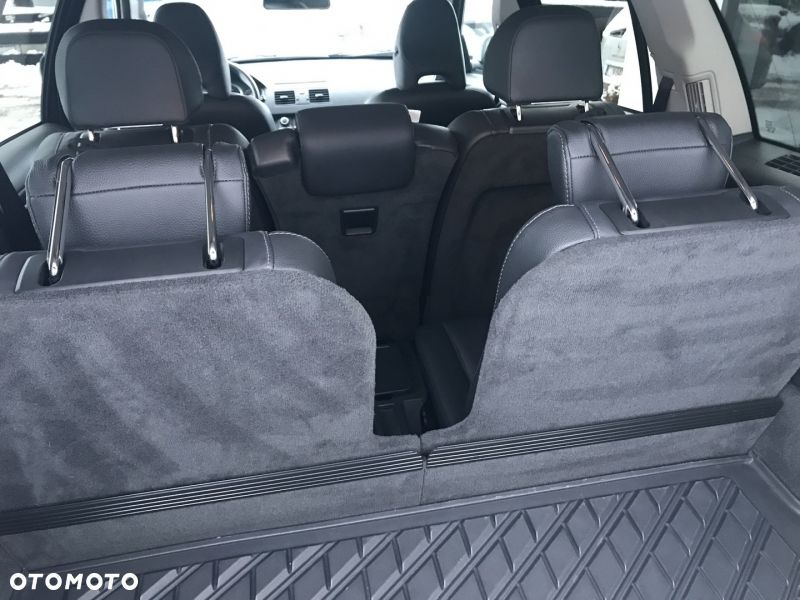 Volvo XC 90 3.2 AWD R-Design - 9