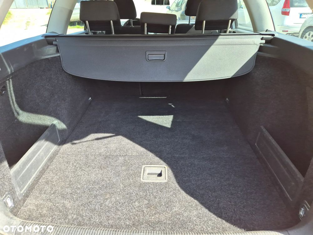 Volkswagen Passat 2.0 Blue TDI DSG SCR Comfortline - 8
