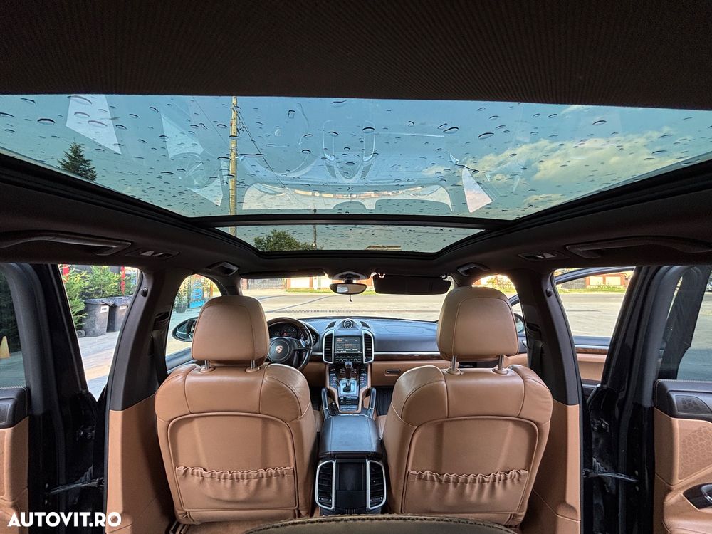 PORSCHE Cayenne 2012 — imagine 9