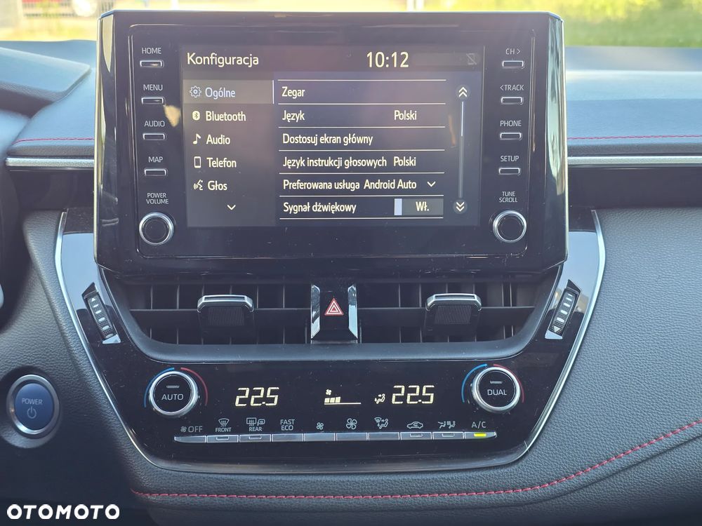 Toyota Corolla 2.0 Hybrid Executive - 18