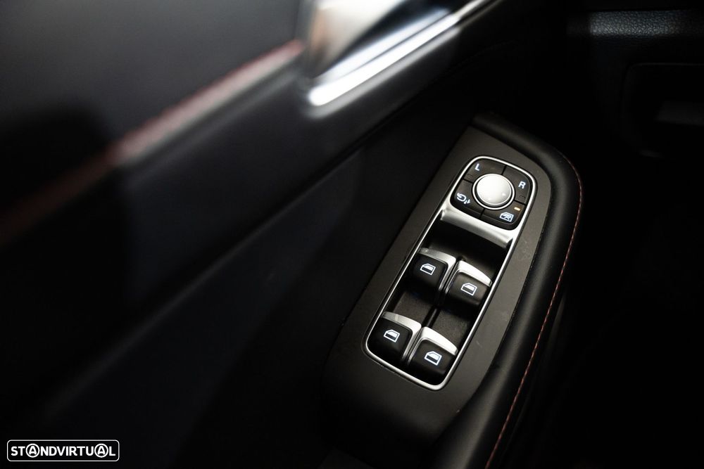 MG EHS 1.5 T-GDI Plug-in Hybrid Luxury - 23