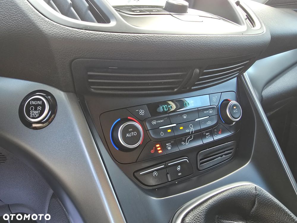 Ford Kuga 2.0 TDCi 4x4 Titanium - 31